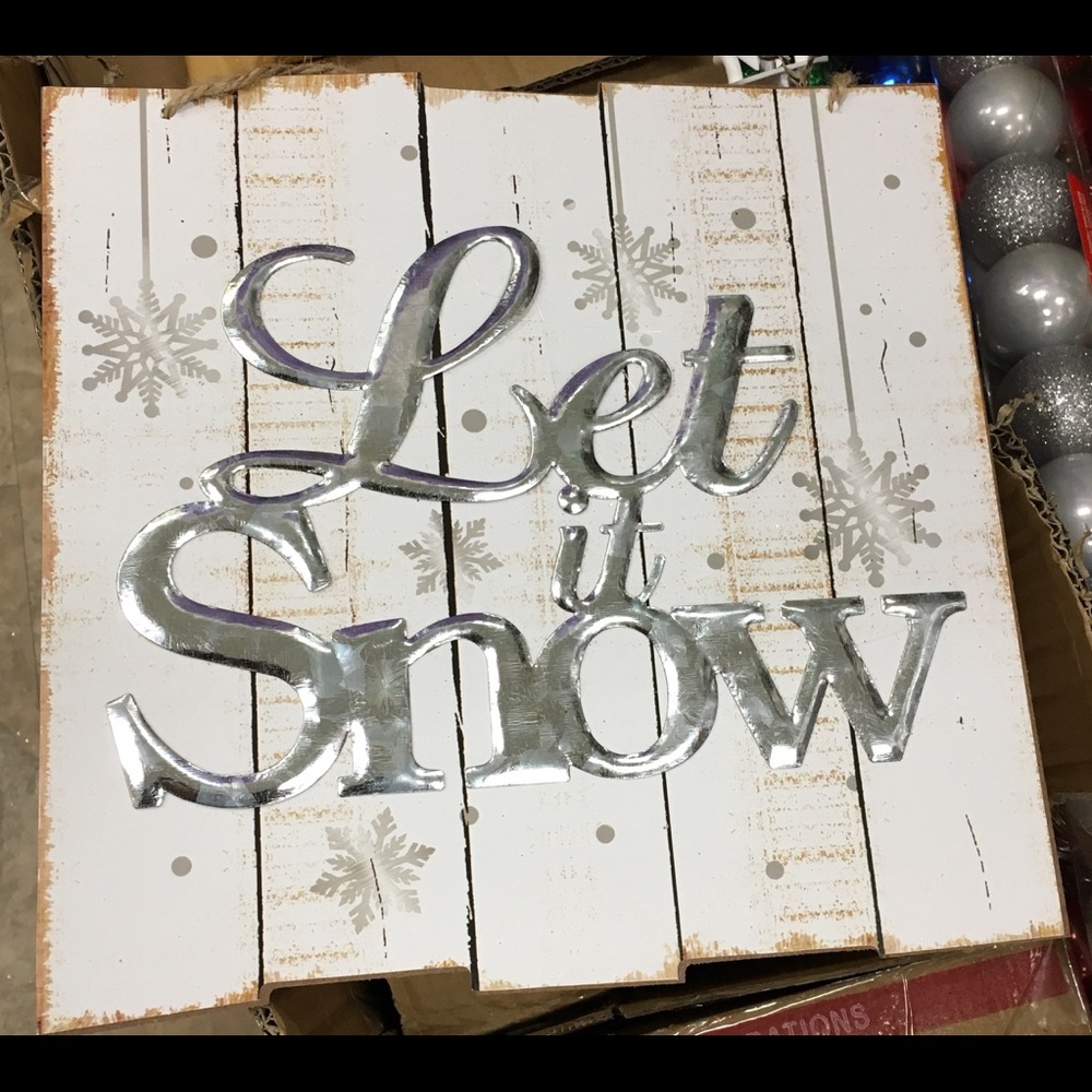 Let It Snow Faux Wood Decorative Sign
